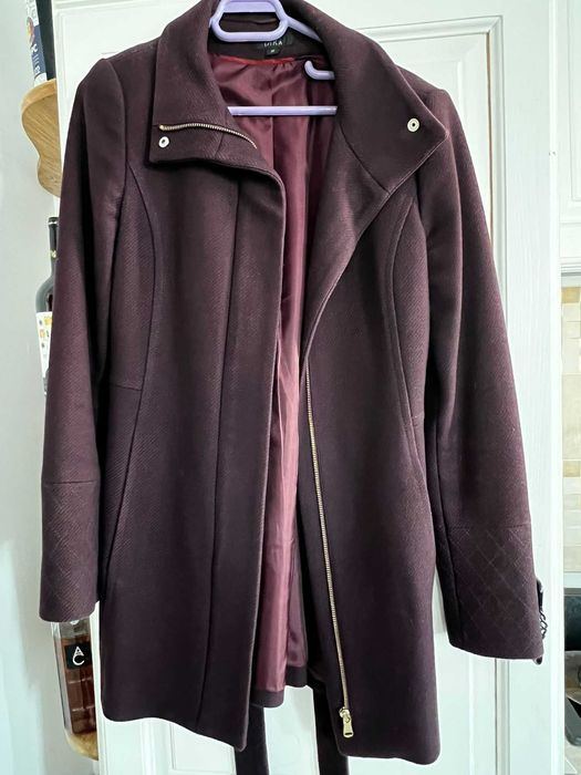 Palton Dika măsura 36