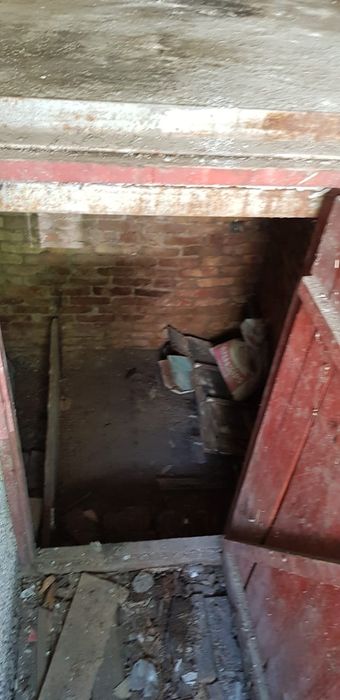 Гараж из кирпича