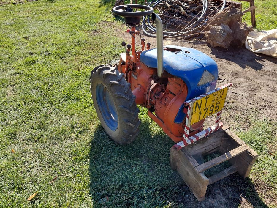 jumatate tractoras Pasquali