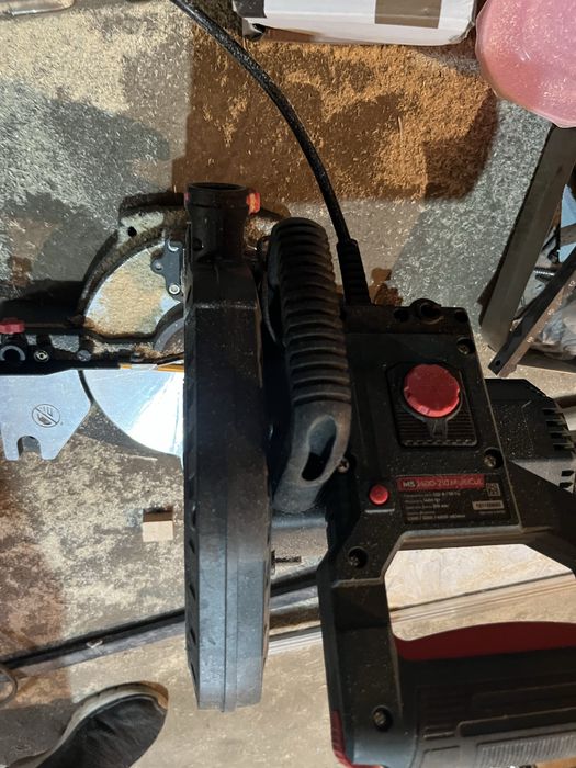 Торцовочная пила/торцовка