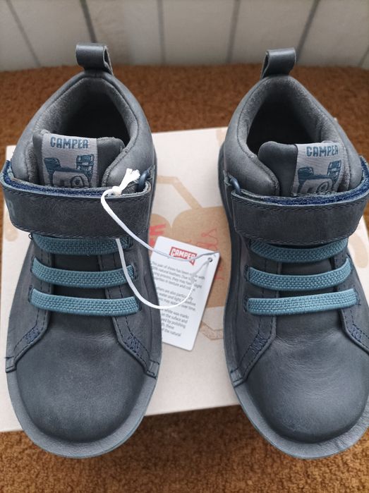Camper нови оригинални обувки за дете