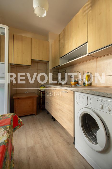 Двустаен апартамент в ж.к. Толстой.