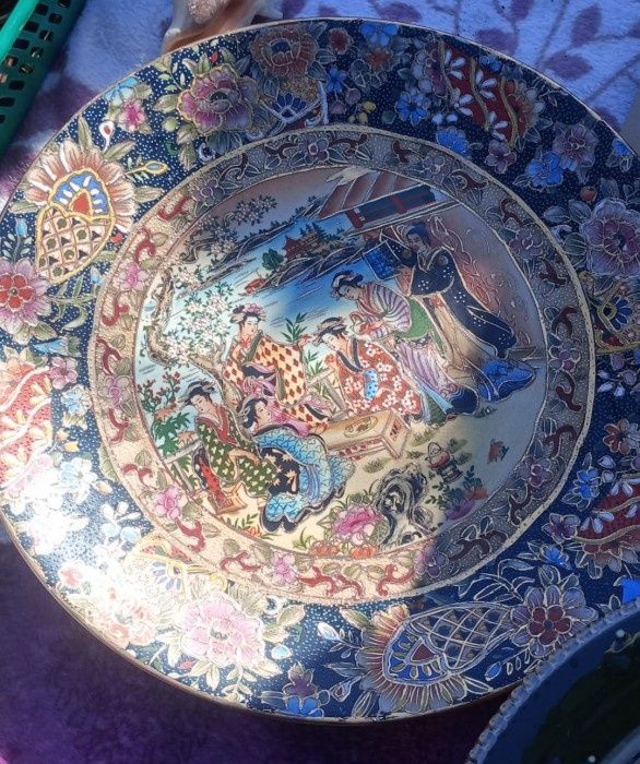 Superbă farfurie antica decorativa de dimensiuni mari in stil chinezes