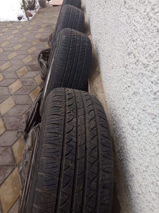 Комплект шины + диски титановые