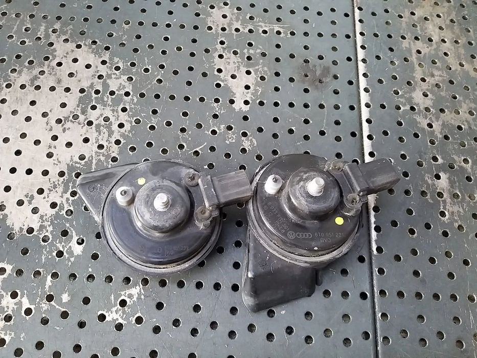 Set claxoane audi a5 8t 8t0951221 8t0951223