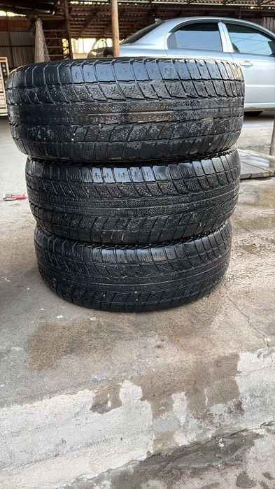 Срочно продам летние шины