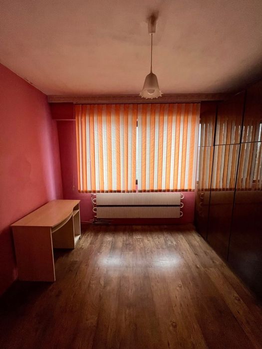 Дава се под наем Тристаен апартамент в Смядово - 98 кв.м за 178.5 € - Снимка #12