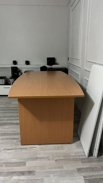 продам офисный стол