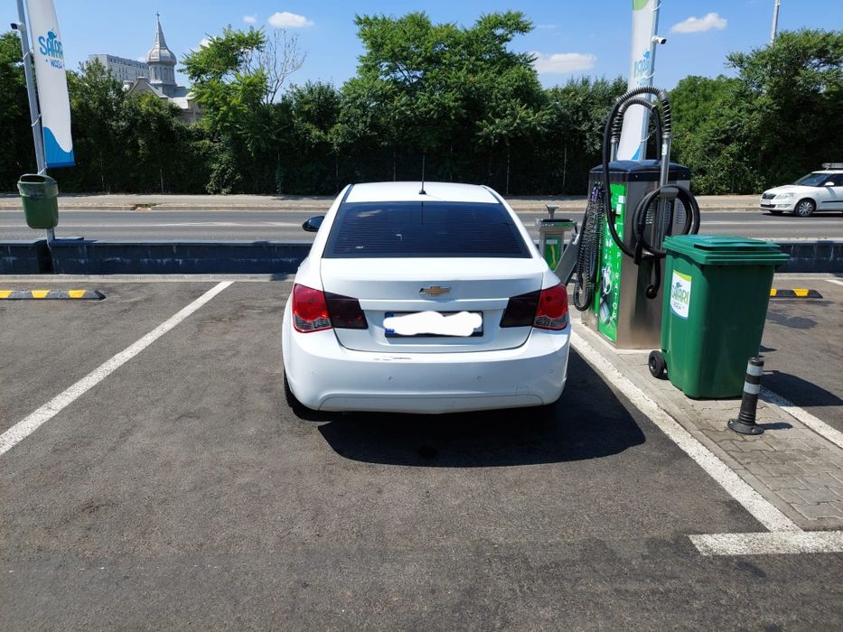 Vând Chevrolet Cruze 2011 – benzină + GPL, 1.6
