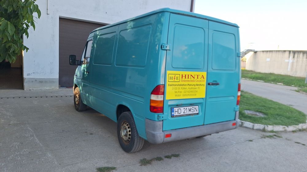 Vând Mercedes sprinter