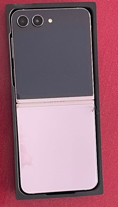 Samsung Galaxy Z Flip5