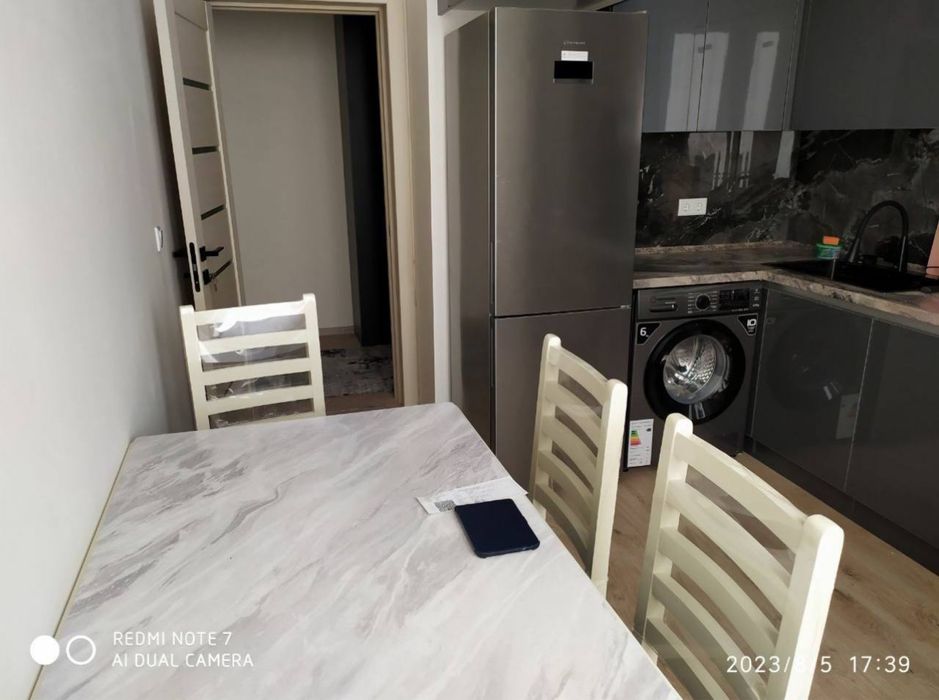 Срочно сдается квартира в Алмазар сити на новостройке