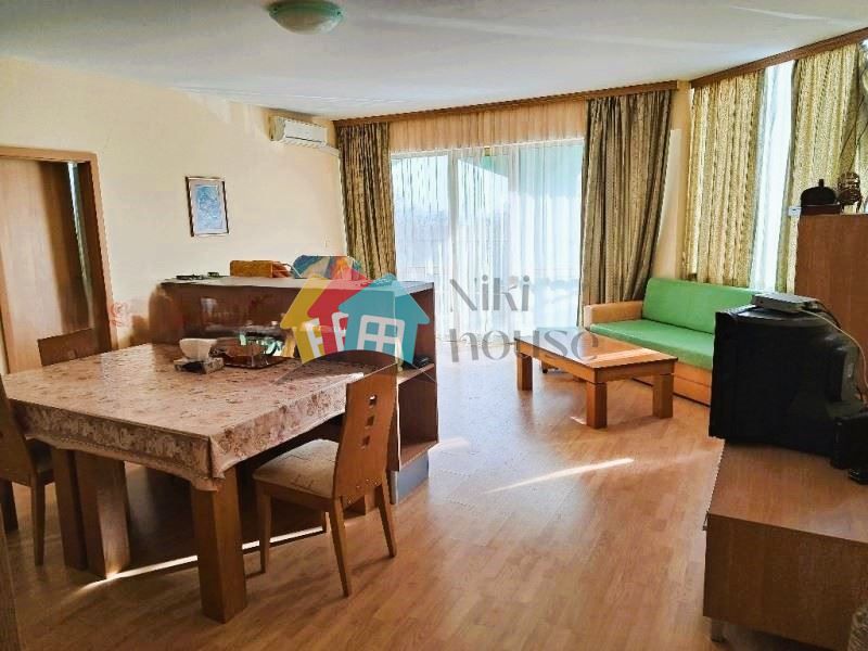 Продава се Тристаен апартамент в к.к. Златни пясъци - 136 кв.м за 728 €/кв.м - Снимка #1