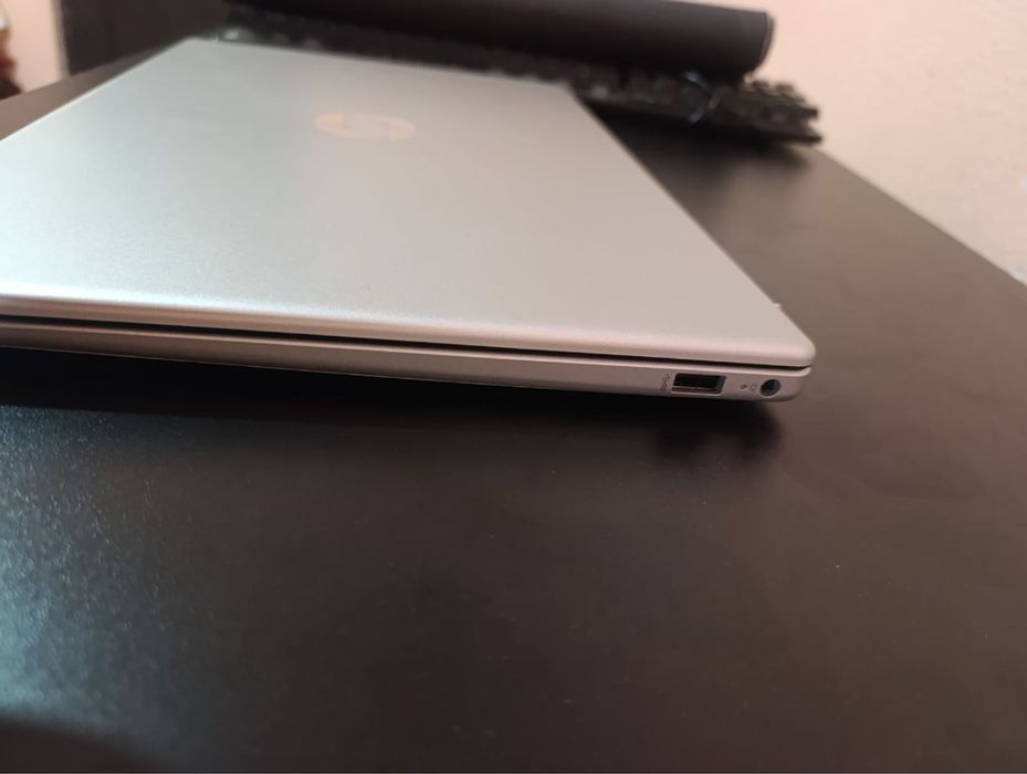 Noutbook HP Core i5. Ssd 512