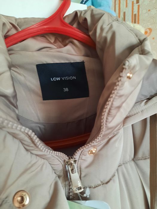 Зимняя куртка женская