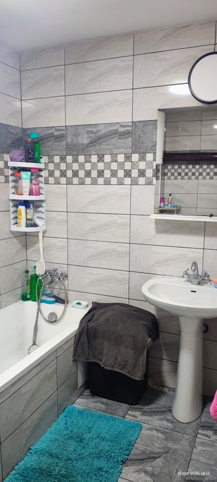 Casa de vânzare în Romanu