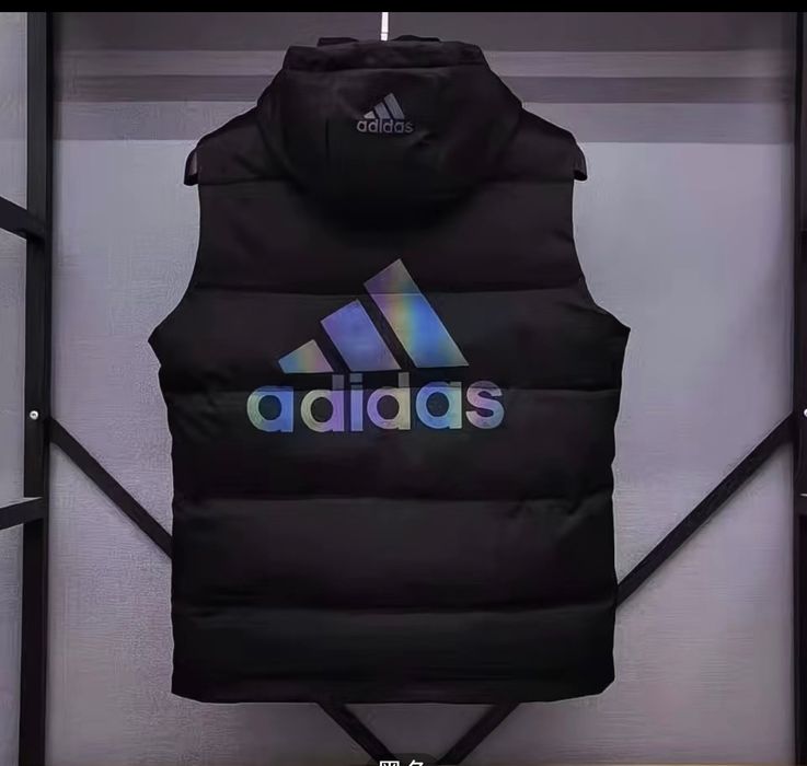 Adidas жилет размер М