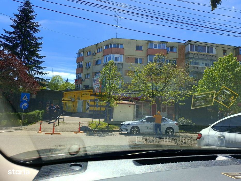 garsonieră Eremia , Decomandată / Centrală , locație EXCELENTĂ!