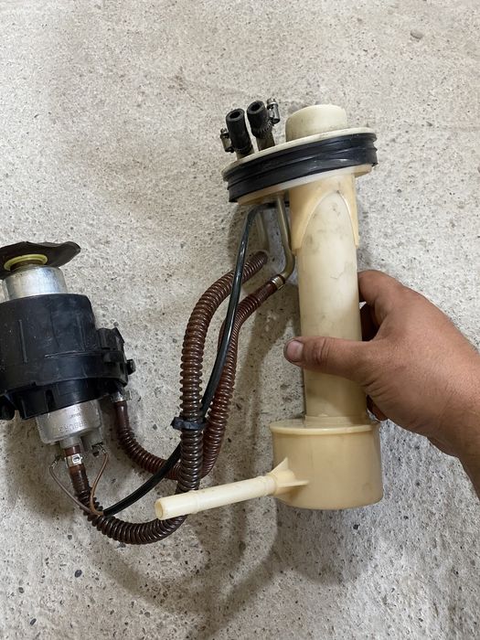 Станция с нососом BMW e34