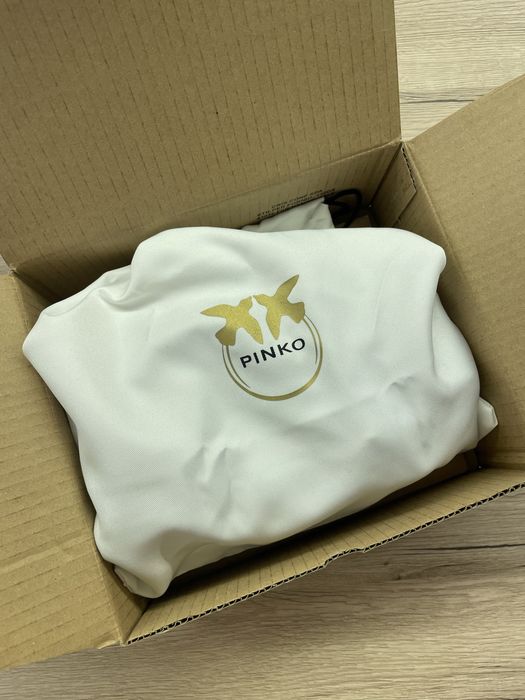 Чанта Pinko , черна със злато