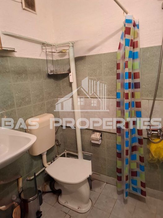 Продава се Двустаен апартамент в София, Гоце Делчев - 85 кв.м за 1740 €/кв.м - Снимка #4