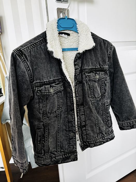 Geaca de blugi Zara marimea 122, 7 ani