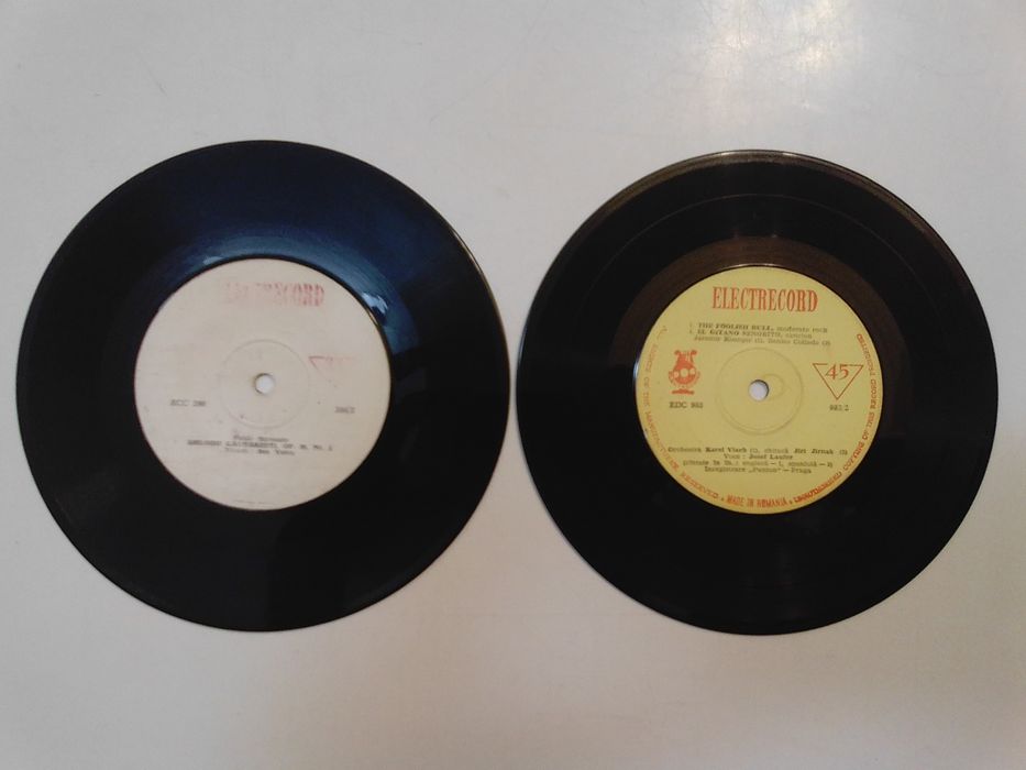 Pachet 4 vinil-uri: "Broscuta indragostita", "Melancolie"