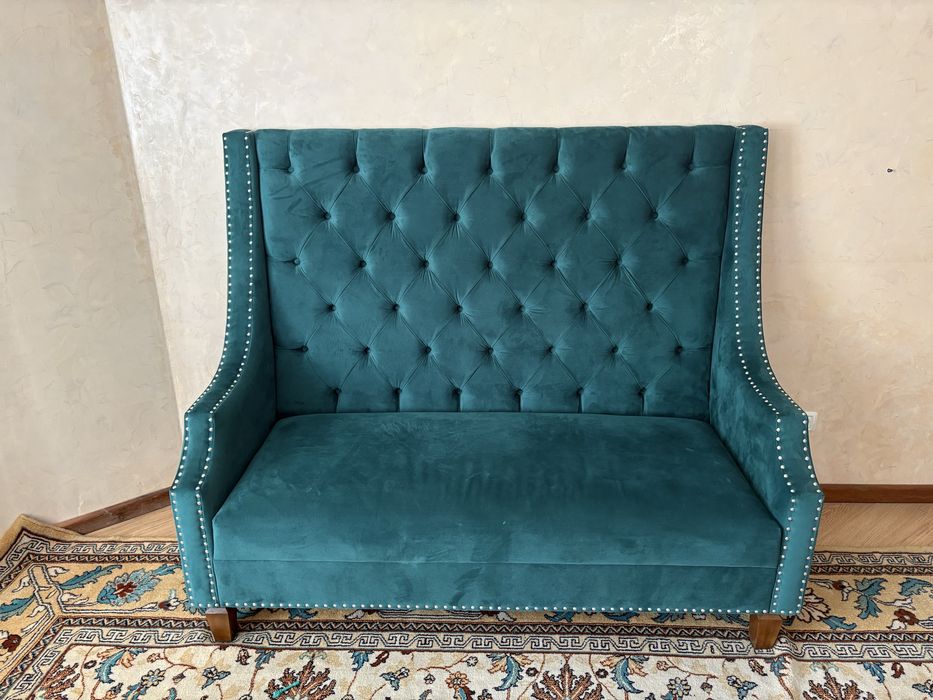 Продаю диванчики