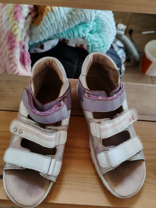 Продам ортопедические сандали