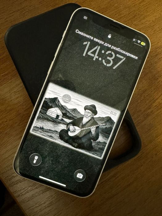 Продам айфон 12мини на 128 гб акб 74%