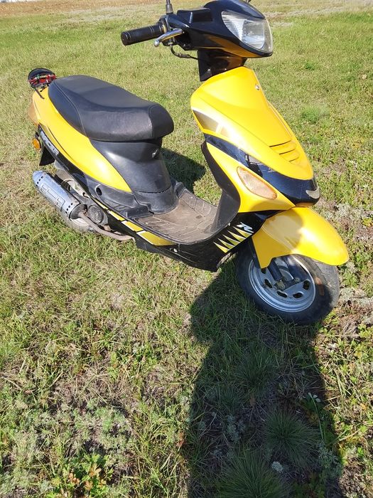 Продам скутер б/у