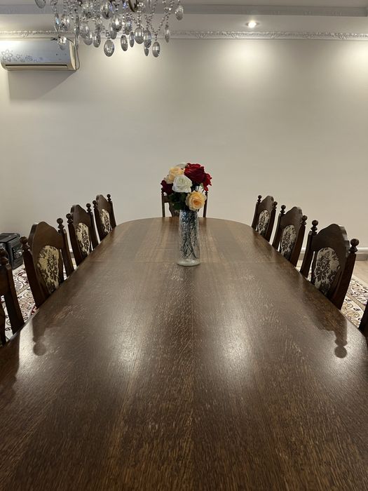 Стол и стулья срочно