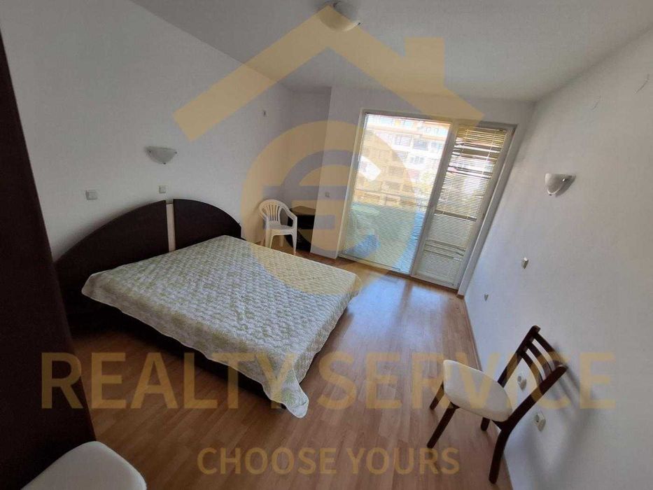 Продава се Двустаен апартамент в к.к. Слънчев бряг - 75 кв.м за 1000 €/кв.м - Снимка #3