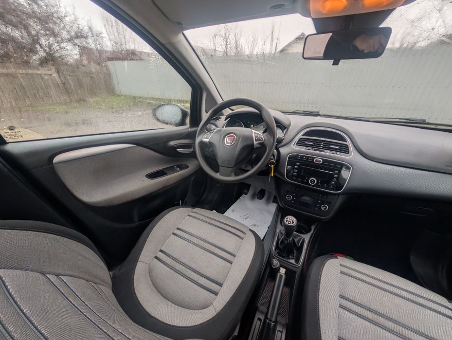 FIAT Grande Punto 2011 — imagine 5