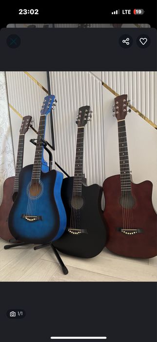 Продам акустичкскую гитару