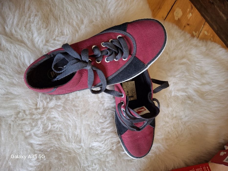 Вишневи кецове PUMA