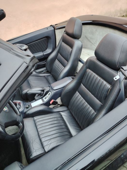 Alfa Romeo spider 916 decapotabila