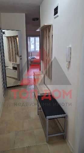 Дава се под наем Тристаен апартамент в Варна, Център - 77 кв.м за 1100 € - Снимка #8