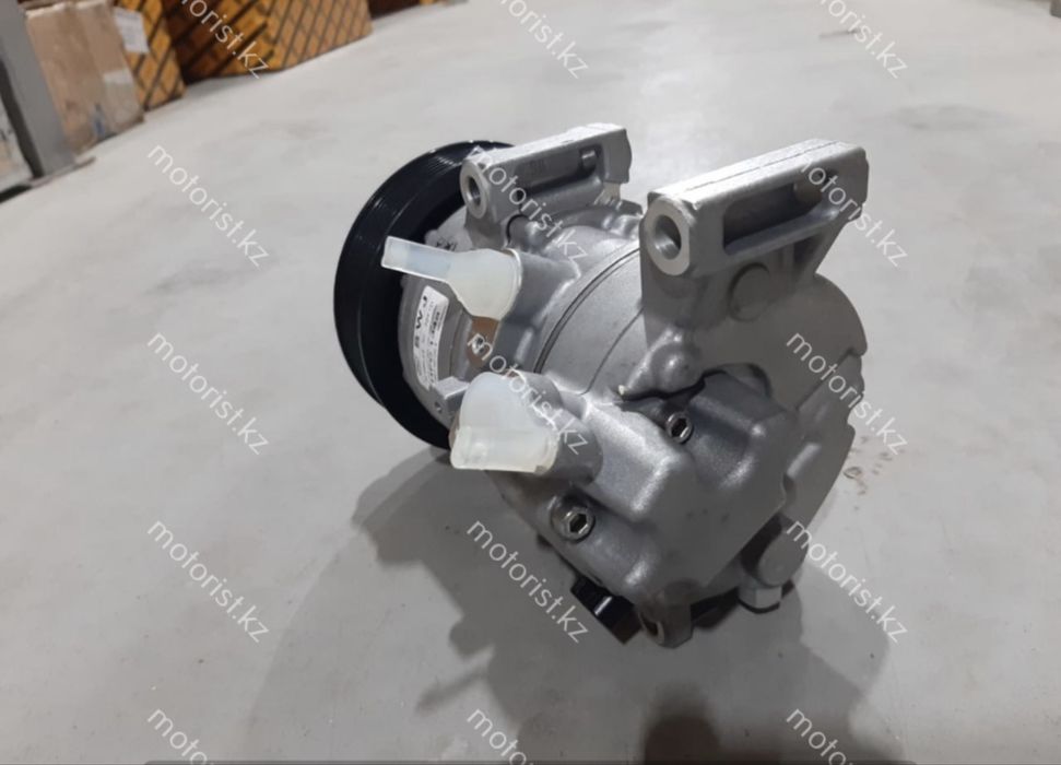 Компрессор кондиционера  TOYOTA RAV4 2.0 02-
