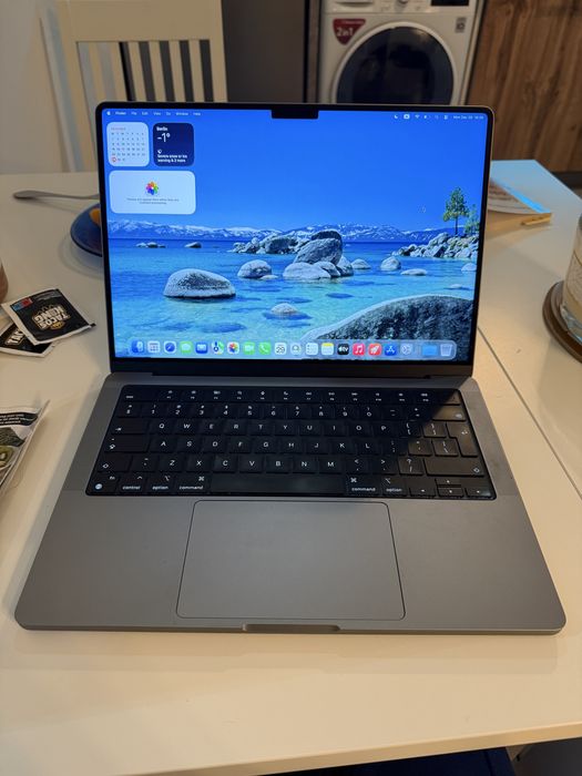 Macbook m2 pro 2023