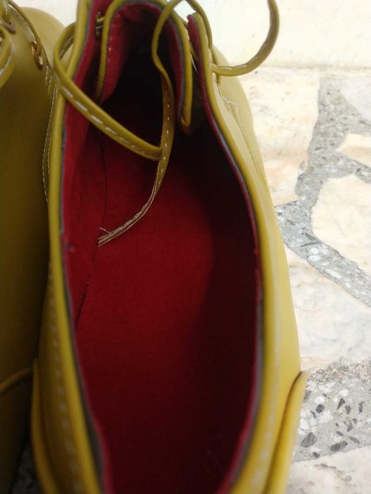 Нови дамски боси обувки