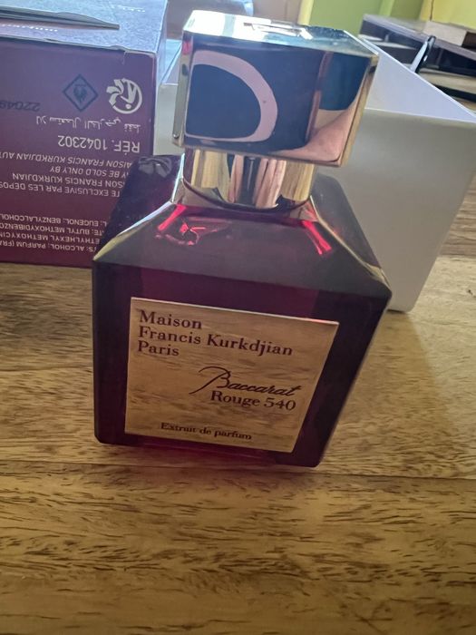 Parfum de nisa Baccarat rouge 540 contrafacut