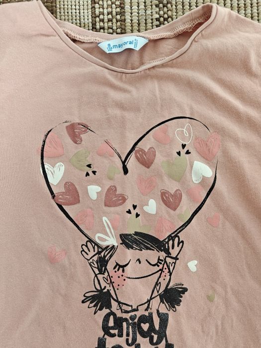 Продавам детски дрехи за момиче 9 г.-134 см.