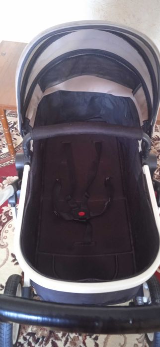 Коляска детская для детей от 3 месецев