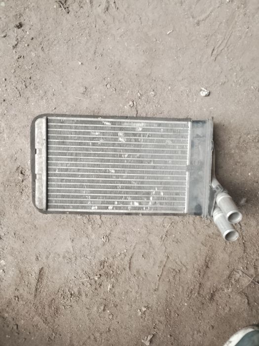 Запчасти на Passat B3