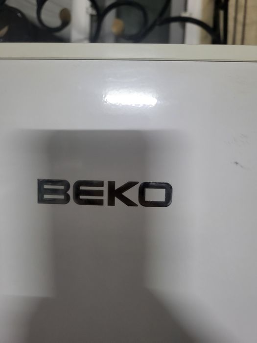 Холодильник Веко высокий