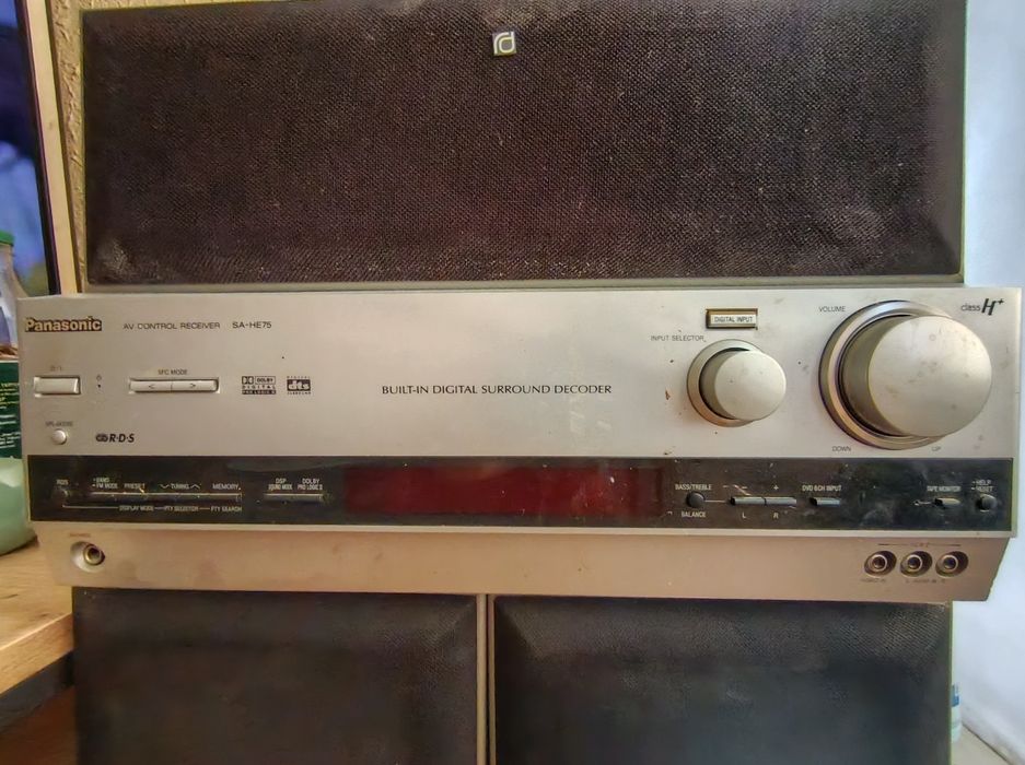 Колони с усилвател Panasonic комплект