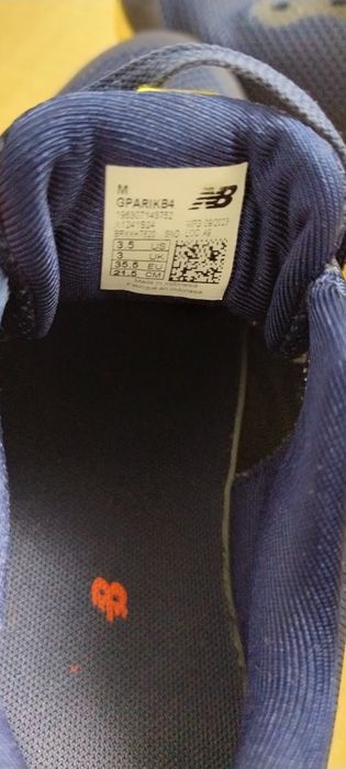 Adidași New Balance