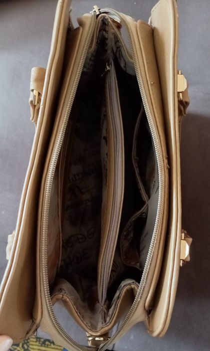 Сумки  женские  .