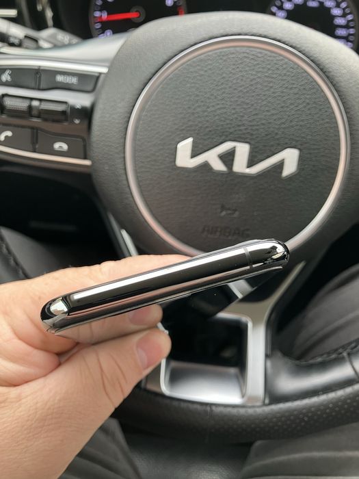 Продам Айфон 11 Pro 256G